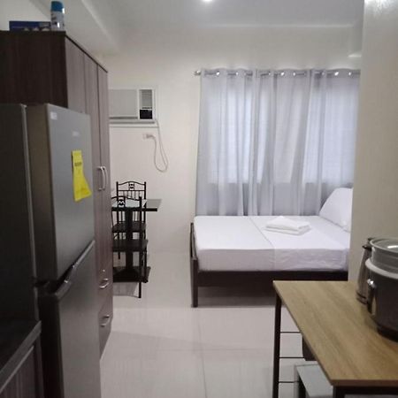 Cozy 1233 The Persimmon Studio Near Sm And Ayala Cebu Stadt Exterior foto